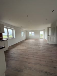 4-Zimmer-Wohnung Erstbezug zu vermieten