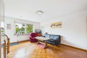 Bezugsfreie 4-Zimmer-Wohnung mit großem Balkon in der Neustadt – Die vollständige Adresse der Immobilie erhältst du vom Anbieter., 28201 Gartenstadt Süd, Bremen – Vorschaubild 2