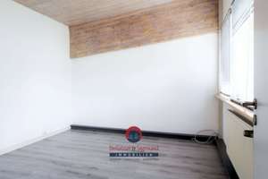 ALLES UNTER EINEM DACH! IDEAL FÜR SELBSTSTÄNDIGE & FREIBERUFLER -WOHNHAUS MIT HALLE & NUTZFLÄCHE – Die vollständige Adresse der Immobilie erhältst du vom Anbieter., 47809 Oppum, Krefeld – Vorschaubild 31