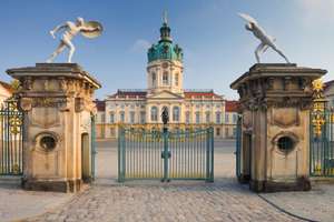 Solide Kapitalanlage im begehrten Charlottenburg: Vermietete Altbauwohnung mit Balkon – Fritschestr. 77, 10585 Charlottenburg, Berlin – Vorschaubild 13