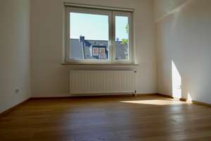Von Privat & Unvermietet: 3-Zimmer-Wohnung in Düsseldorf BILK – Merowingerstrasse 64, 40225 Bilk, Düsseldorf – Vorschaubild 7