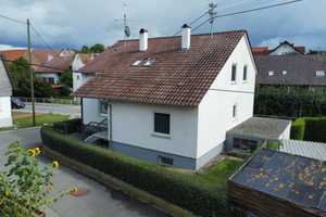 Wohnhaus mit vielen Zimmer und kleinem Grundstück zum Modernisieren in Laupheim-Untersulmetingen – Biberach (Kreis) – Vorschaubild 6