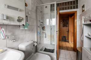 Tolle Lage für junge Familien - Renovierungsjuwel mit rd. 106 m², Garten und Garage in Hinsel   – Die vollständige Adresse der Immobilie erhältst du vom Anbieter., 45277 Überruhr-Hinsel, Essen – Vorschaubild 16