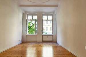 RUHIG GELEGENE ALTBAUWOHNUNG MIT BALKON IM BEGEHRTEN HELMHOLTZKIEZ! BEZUGSFREI! – Berlin – Vorschaubild 4