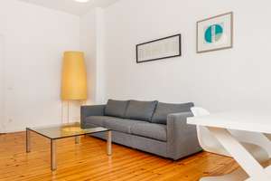 Live & Unwind - Großzügige Altbauwohnung mit Balkon zwischen buntem Kiezleben und ruhiger Naturlage – Die vollständige Adresse der Immobilie erhältst du vom Anbieter., 12059 Neukölln (Ortsteil), Berlin – Vorschaubild 4