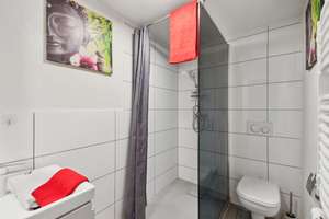 MAISONETTE – Frisch renovierte Maisonette-Wohnung mit 2 Bädern und offener Küche in Lauterstein – Die vollständige Adresse der Immobilie erhältst du vom Anbieter., 73111 Lauterstein – Vorschaubild 13