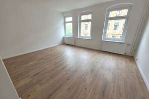 *Endlich Raum für alle* Großzügige 4-Zimmer-Wohnung + Tageslichtbad + EBK als Option! – Wedringer 13, 39124 Neue Neustadt, Magdeburg – Vorschaubild 1