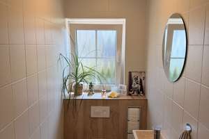 *REMAX PREMIUM!* Wohlfühl-EFH der Extraklasse mit Südsonne und Freiblick auf St.-Katharinen-Kapelle – Die vollständige Adresse der Immobilie erhältst du vom Anbieter., 79346 Endingen am Kaiserstuhl – Vorschaubild 35