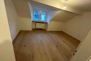 67qm 2,5 Zimmer Dachgeschosswohnung mit Küche in Köln Lindenthal Uninähe – Die vollständige Adresse der Immobilie erhältst du vom Anbieter., 50935 Lindenthal (Ortsteil), Köln – Vorschaubild 8