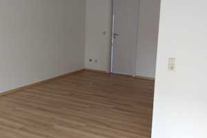 RMH in ruhigem Wohnbaugebiet mit viel Platz - komplett saniert und renoviert – Saalekreis – Vorschaubild 5