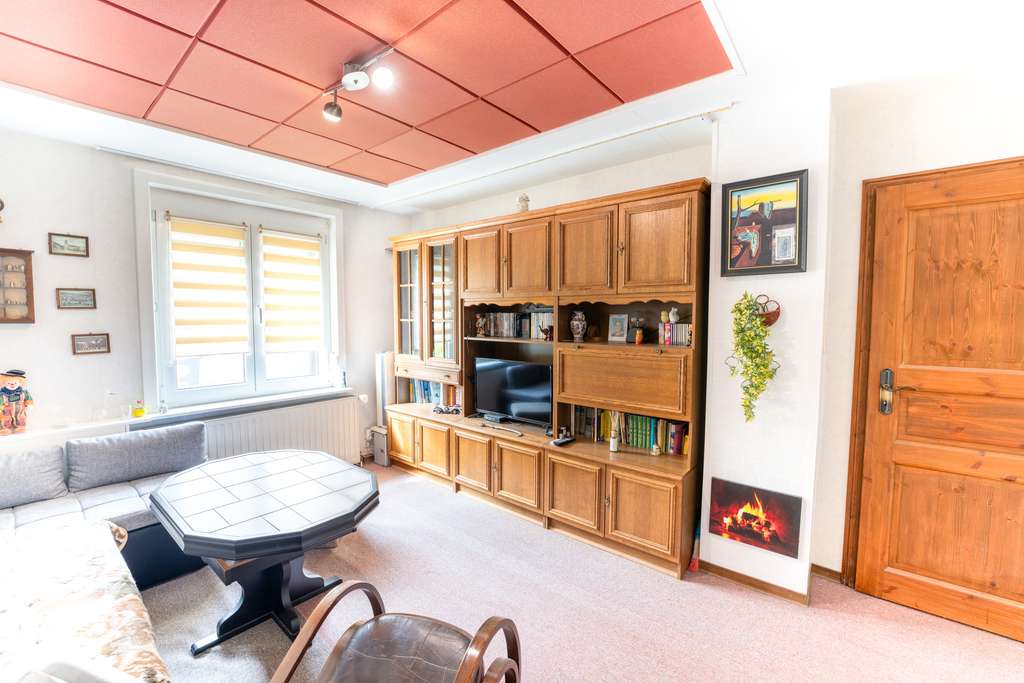 Immobilie in Jena - Charmantes, vollunterkellertes Dreifamilienhaus in beliebter innenstadtnaher Lage in Jena - Bild 2