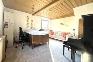 "Charmantes Einfamilienhaus auf Eckgrundstück in bester Wohnlage von Regensburg!" – Die vollständige Adresse der Immobilie erhältst du vom Anbieter., 93057 Konradsiedlung-Wutzlhofen, Regensburg – Vorschaubild 55