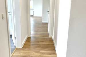 Sehr schöne 2 1/2-Raum-DG-Wohnung mit gehobener Innenausstattung  – Kantor-Schmidt-Weg 8, 4316 Leipzig – Vorschaubild 14
