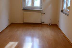 Schöne Studentenwohnung in Bonn, Graurheindorf – Estermannstraße 24, 53117 Graurheindorf, Bonn – Vorschaubild 2