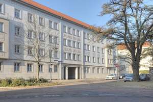 tolle Wohnung mit Balkon, Wanne und Dusche – Dorotheenstraße 18, 6108 Nördliche Innenstadt, Halle (Saale) – Vorschaubild 1