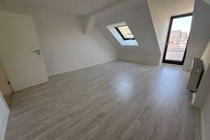 4. OG - Balkon am Wohnzi. - Bad mit Wanne - frei ab SOFORT – Kanzlerstraße 60, 9112 Kaßberg, Chemnitz – Vorschaubild 1