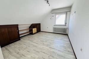Freistehendes Mehrfamilienhaus mit großem Garten  – Die vollständige Adresse der Immobilie erhältst du vom Anbieter., 71665 Vaihingen an der Enz – Vorschaubild 27