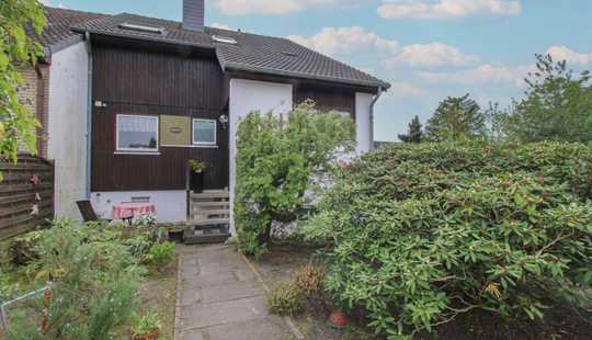 Bild von Gestalten – Wohlfühlen – Leben: Reihenendhaus mit schönem Garten in ruhiger Lage von Weyhausen