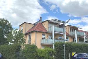 Traumhafte EG-Wohnung auf zwei Ebenen mit viel Platz, Südterrasse – Silberblattstr. 9, 81375 Großhadern, München – Vorschaubild 13