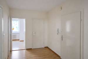 Sonnige 2-Zimmer-Wohnung mit Balkon in gepflegter Wohnanlage – ideal für Senioren, Singles,  Anleger – Die vollständige Adresse der Immobilie erhältst du vom Anbieter., 28207 Hastedt, Bremen – Vorschaubild 2