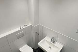 Exklusive Altbau-3-Zimmerwohnung mit Gartenbalkon in Toplage Düsseldorf – 40477 Pempelfort, Düsseldorf – Vorschaubild 17