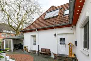 TT bietet an: Sehr hübsches Reihenendhaus im schönen Stadtteil Heppens in ruhiger und beliebte – Wilhelmshaven – Vorschaubild 5