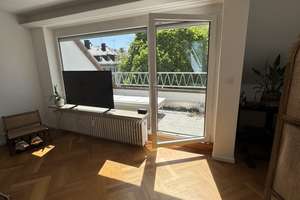 Lebendig wohnen in Neuhausen: 1,5-Zimmer-Dachgeschosswohnung mit Balkon – Nibelungenstraße 49A, 80639 Nymphenburg, München – Vorschaubild 6