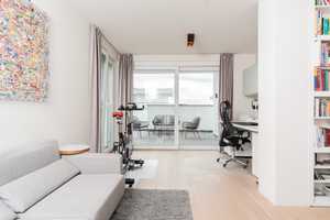 Property thumbnail 9