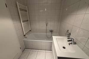 Frisch renoviert: 3-Zimmer-Wohnung mit Balkon und EBK – Schloßfeld 143a, 48308 Senden – Vorschaubild 10