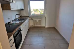 3-Zimmer-Wohnung mit Aussicht in die Berge in München Hasenbergl – Eberwurzstraße 93, 80935 Lerchenau-Ost, München – Vorschaubild 9