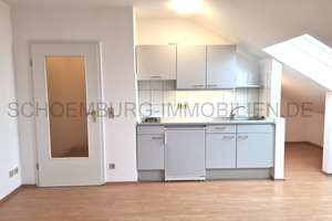 EIGENNUTZER AUFGEPASST ! NEUBAU. Single(t)raum. DACHGESCHOSS = 2.OG. LAMINAT. EINBAUKÜCHE . DUSCHE