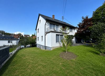 Katip | Teilsaniertes Einfamilienhaus in Aindling – flexibel für Mehrgenerationen oder Investment