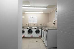 Vollmöbliertes M+ Apartment mit Terrasse für Studenten oder Azubis / ALL-In Miete – Querstraße 15-17, 4103 Zentrum-Ost, Leipzig – Vorschaubild 5