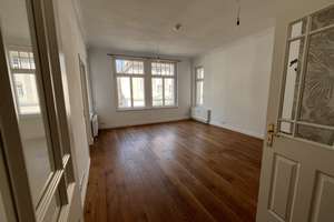 Hereinspaziert! Schöne 3-Zimmerwohnung mit Einbauküche und Balkon in Gohlis-Süd – Ehrensteinstraße 32, 4105 Zentrum-Nord, Leipzig – Vorschaubild 2