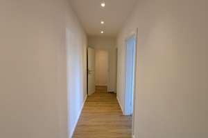 Sanierte 2- Zimmerwohnung mit Einbauküche unweit der Havel zu vermieten! – Zeppelinstraße 39, 14471 Brandenburger Vorstadt, Potsdam – Vorschaubild 2
