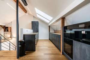 Luxus-Maisonette im kernsanierten Altbau mit Dachterrasse – Wiesbaden-Mitte – Die vollständige Adresse der Immobilie erhältst du vom Anbieter., 65185 Mitte, Wiesbaden – Vorschaubild 32