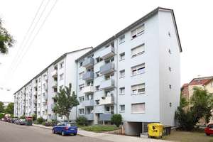 Geräumige 3-Zimmer-Wohnung in Bad-Cannstatt – Gasteiner Straße 40, 70372 Seelberg, Stuttgart – Vorschaubild 2