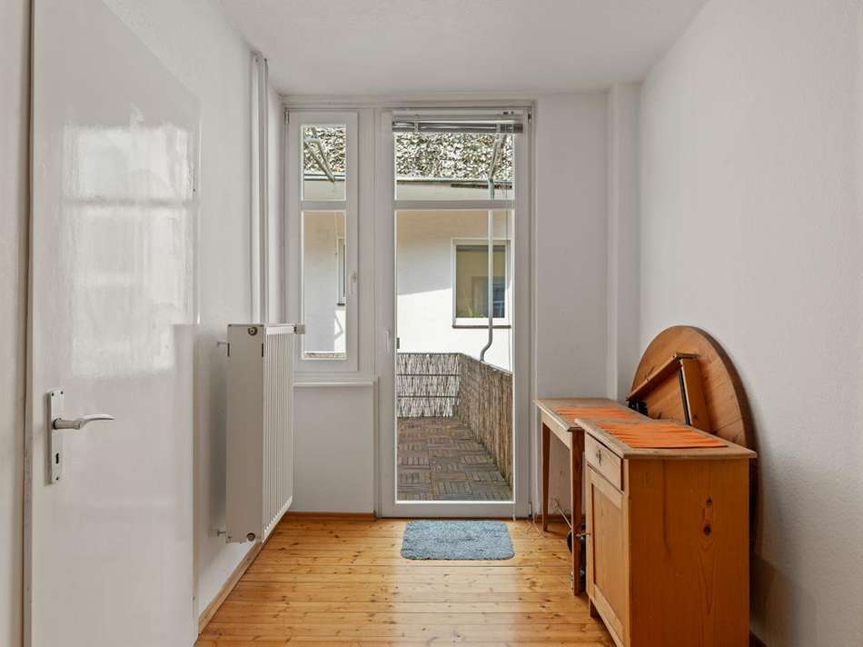 H. 1.OG Zugang Balkon