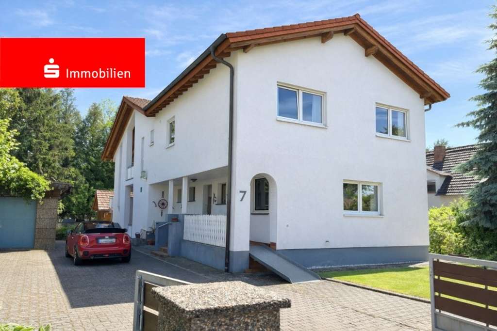 Immobilie in Einhausen - Zwei- bis Dreifamilienhaus mit vielseitigen Nutzungsmöglichkeiten und großem Garten - Bild 0