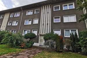 Umzug gefällig? - attraktive 2-Zi.-Whg. mit Balkon