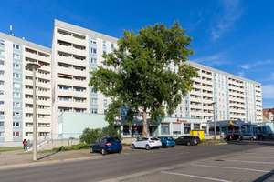 Einziehen & wohlfühlen! Sanierte 2-Raum-Wohnung mit Dusche und Balkon. – Moskauer Straße 18, 39218 Schönebeck (Elbe) – Vorschaubild 2