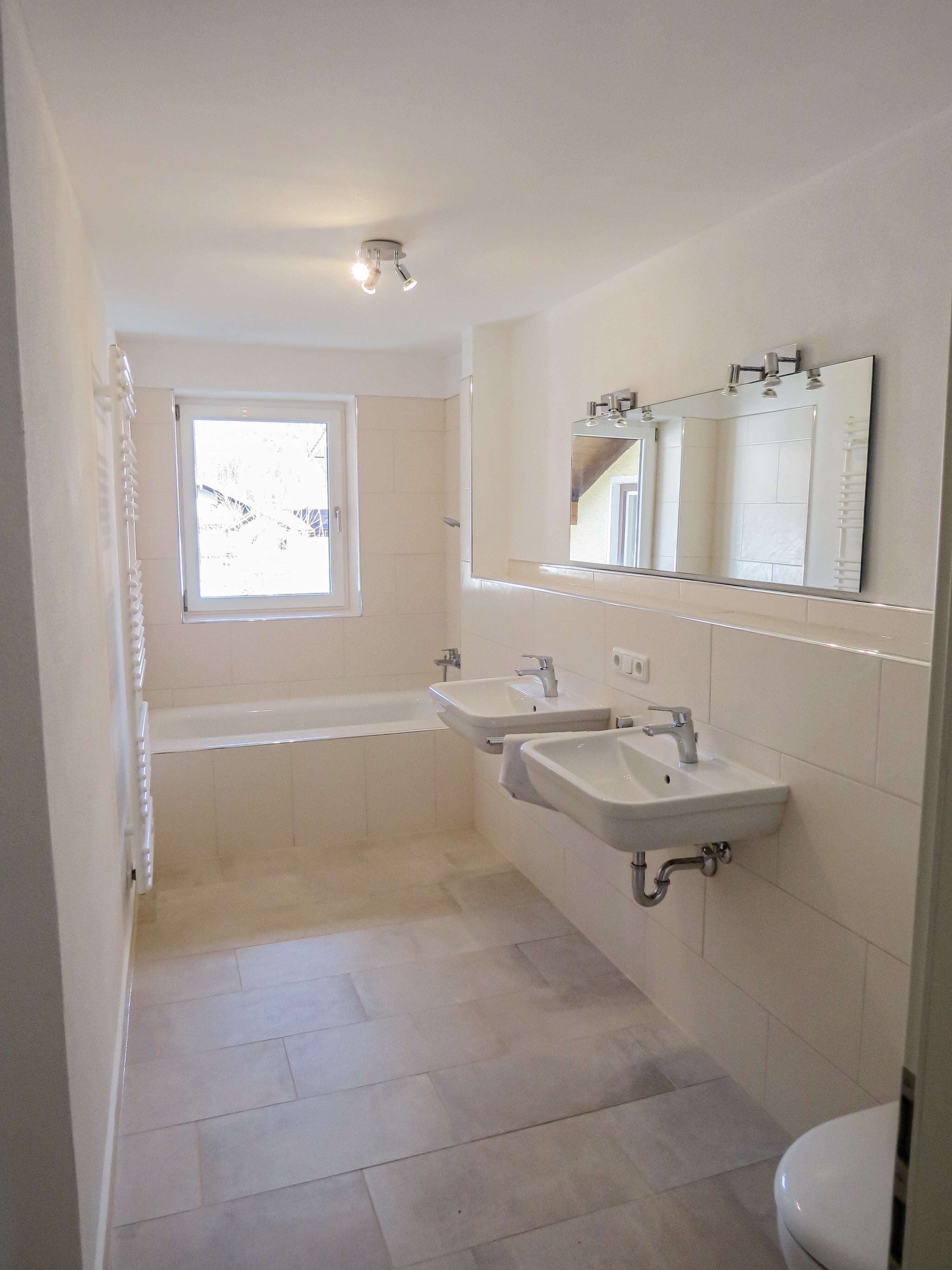 Immobilie in Unterwössen - Sanierte helle Wohnung im Herzen von Unterwössen / Achental - Bild 0