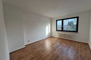 Renoviert und Bezugsfertige 2 Zimmer-Wohnung in Duisburg – Sterkrader Straße 148, 47166 Duisburg – Vorschaubild 11