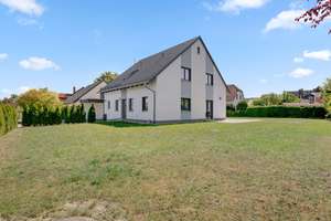 Hochwertiger Neubau! Energieeffizientes Architektenhaus mit Privatsphäre auf großem Grundstück – Die vollständige Adresse der Immobilie erhältst du vom Anbieter., 95503 Hummeltal – Vorschaubild 27
