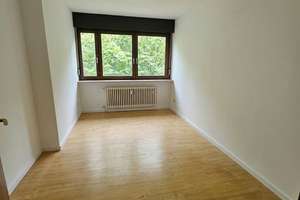 Wohnen mit Panoramablick - Großzügiges Zuhause in Waldrandlage – Die vollständige Adresse der Immobilie erhältst du vom Anbieter., 69126 Emmertsgrund, Heidelberg – Vorschaubild 12