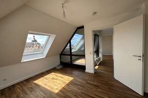 ATTRAKTIV! Neusanierte Maisonette-Wohnung 4 ZKB mit Aufzug in Mannheim City – Die vollständige Adresse der Immobilie erhältst du vom Anbieter., 68159 Innenstadt/Jungbusch, Mannheim – Vorschaubild 2