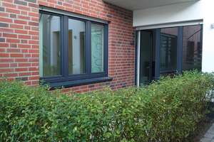 Chicke 2-Zi-Neubau-Komfort-Whg m. Terrasse u. EBK !