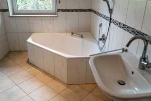 Zweifamilienhaus zu verkaufen – Perfekt für Eigennutzer & Investoren – Die vollständige Adresse der Immobilie erhältst du vom Anbieter., 94034 Patriching, Passau – Vorschaubild 12