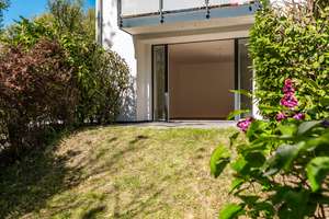 Sonnige Terrasse und eigener Garten - Moderne 2-Zimmerwohnung in Lokstedt