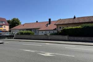 Anlageobjekt: Interessantes Mehrfamilienhaus mit viel Potential – Die vollständige Adresse der Immobilie erhältst du vom Anbieter., 37083 Südstadt, Göttingen – Vorschaubild 1